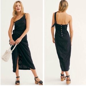 FREE PEOPLE At Leisure NEW One
Shoulder Midi Dress NEW Size XS
Black